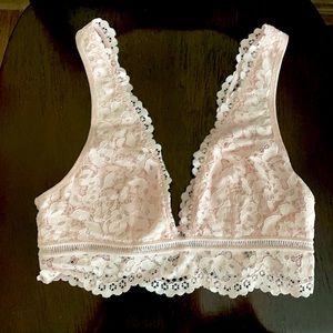 Beautiful VS bralette small
